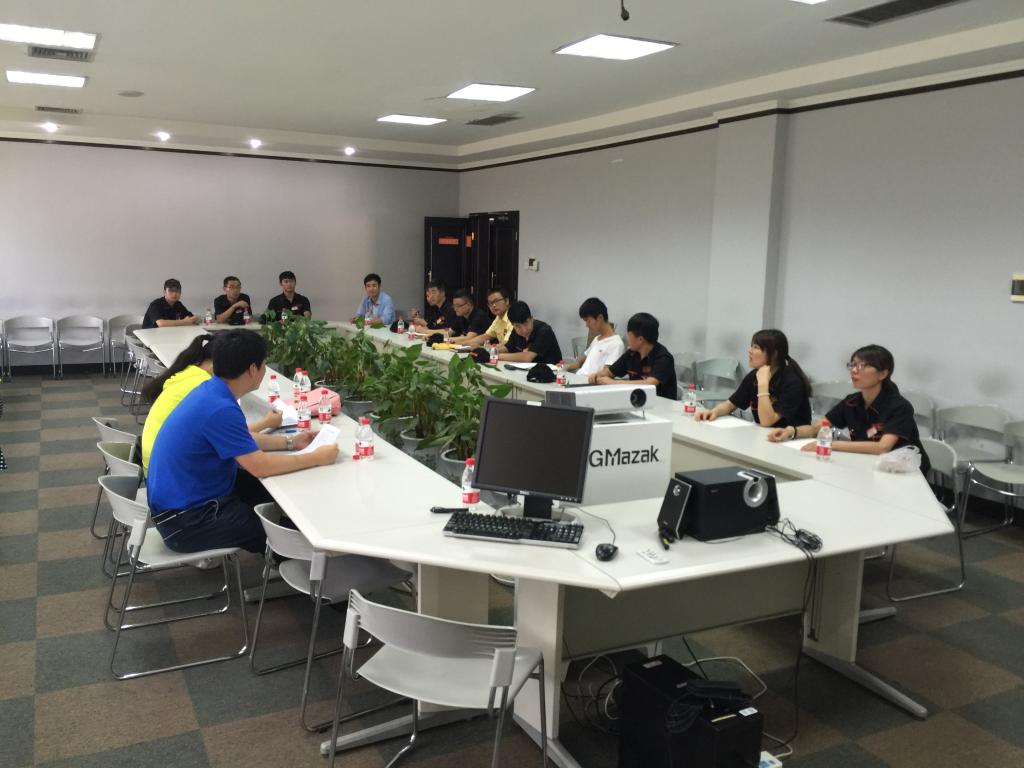 学生座谈会